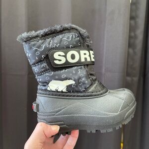 Sorel Kids' Black and Gray Winter Boots